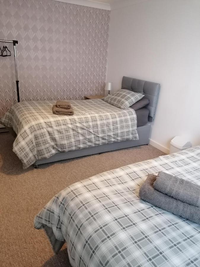 Bathgate Handy House Екстер'єр фото